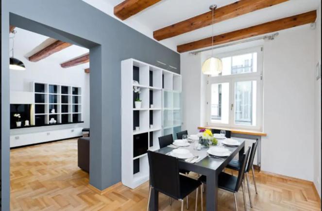 Apartment Bright&comfy- 5 Colours- Golden Apartments- Old Town