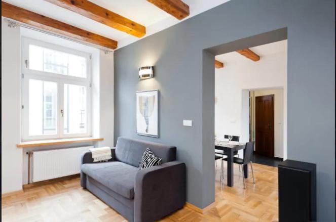 Apartment Bright&comfy- 5 Colours- Golden Apartments- Old Town